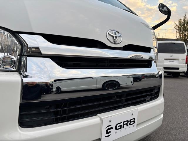 ハイエースバン ＳロングワイドＤＸ　ＧＬパッケージ　１７インチホイール／フロントスポイラー／７インチナビ／ＬＥＤヘッドライト／ベットキット／助手席エアバック／室内ルーフラック／床張り／リアヒーターリアクーラー／フォグランプ／コーナーセンサー（29枚目）