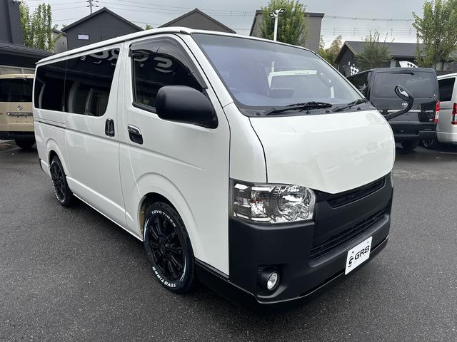 ハイエースバン スーパーＧＬ　ダークプライム　ローダウン／ＢＩＧＸナビ／アルパインドラレコ付きデジミラ／ＧＲ８フロントスポイラー／バッドフェイス／シートカバー（9枚目）