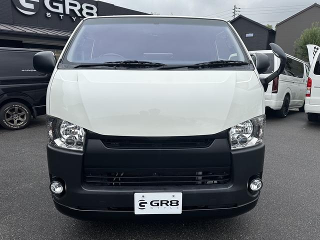 ハイエースバン スーパーＧＬ　ダークプライム　ローダウン／ＢＩＧＸナビ／アルパインドラレコ付きデジミラ／ＧＲ８フロントスポイラー／バッドフェイス／シートカバー（21枚目）
