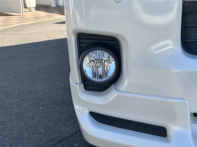 ハイエースバン ワイドスーパーＧＬ　ダークプライムＩＩ　４ＷＤ／３ナンバー／８人乗り仕様／寒冷地仕様／パワースライドドア／パノラミックビューモニター／デジタルミラー／フリップダウンモニター（29枚目）