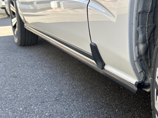 ハイエースバン ワイドスーパーＧＬ　ダークプライムＩＩ　４ＷＤ／３ナンバー／８人乗り仕様／寒冷地仕様／パワースライドドア／パノラミックビューモニター／デジタルミラー／フリップダウンモニター（36枚目）