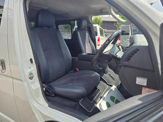 ハイエースバン スーパーＧＬ　ダークプライム　アルパイン７インチナビ／バックモニター／ＥＴＣ／スマートキ－／両面スライドドア／ＡＣ１００Ｖ／ＧＲ８ベッドキット（18枚目）