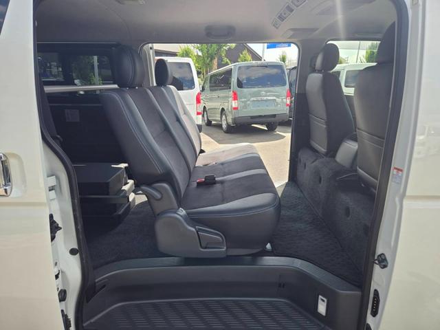 ハイエースバン スーパーＧＬ　ダークプライム　アルパイン７インチナビ／バックモニター／ＥＴＣ／スマートキ－／両面スライドドア／ＡＣ１００Ｖ／ＧＲ８ベッドキット（46枚目）