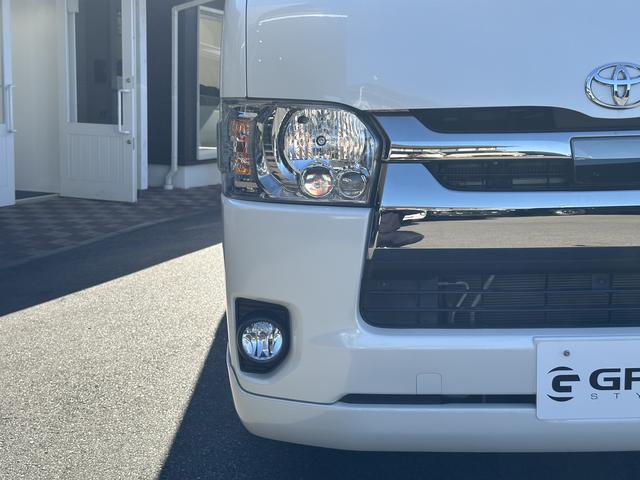 ハイエースバン スーパーＧＬ　ダークプライムＩＩ　ローダウン／アルパインＢＩＧＸシンプルモデル／デイトナ１７インチホイール／ＧＲ８フロントスポイラー／シートカバー（14枚目）