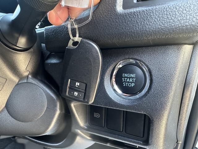 ハイエースバン スーパーＧＬ　ダークプライムＩＩ　ローダウン／アルパインＢＩＧＸシンプルモデル／デイトナ１７インチホイール／ＧＲ８フロントスポイラー／シートカバー（39枚目）