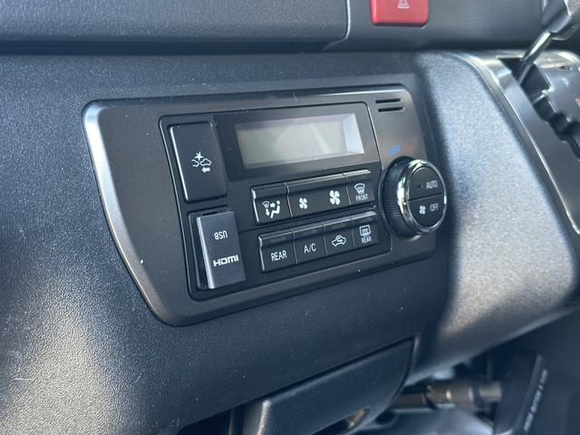 ハイエースバン スーパーＧＬ　ダークプライムＩＩ　ローダウン／アルパインＢＩＧＸシンプルモデル／デイトナ１７インチホイール／ＧＲ８フロントスポイラー／シートカバー（42枚目）