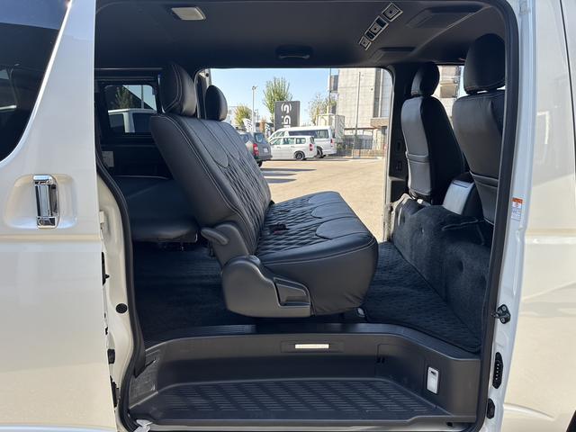 ハイエースバン スーパーＧＬ　ダークプライムＩＩ　ローダウン／アルパインＢＩＧＸシンプルモデル／デイトナ１７インチホイール／ＧＲ８フロントスポイラー／シートカバー（52枚目）