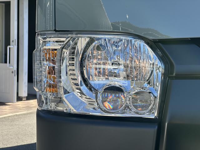 ハイエースバン ロングスーパーGL アースカラーパッケージ/両側パワースライドドア/パノラミックビューモニター/トヨタセーフティセンス/LEDヘッドライト/AV100Vアクセサリー/純正フロアマット/スマートキー/プッシュスタート(2枚目)