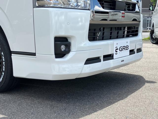 ハイエースバン スーパーＧＬ　ダークプライムＩＩ　未登録新車／モデリスタエアロ／ＧＲ８オリジナルテールランプ／ＢＩＧ－Ｘ／フリップダウンモニター／床張／ベッド（34枚目）