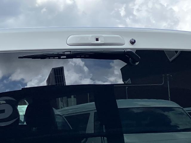 ハイエースバン スーパーＧＬ　ダークプライムＩＩ　未登録新車／モデリスタエアロ／ＧＲ８オリジナルテールランプ／ＢＩＧ－Ｘ／フリップダウンモニター／床張／ベッド（40枚目）