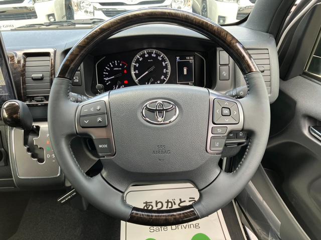 ハイエースバン スーパーＧＬ　ダークプライムＩＩ　未登録新車／モデリスタエアロ／ＧＲ８オリジナルテールランプ／ＢＩＧ－Ｘ／フリップダウンモニター／床張／ベッド（45枚目）