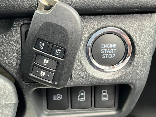 ハイエースバン スーパーＧＬ　ダークプライムＩＩ　未登録新車／モデリスタエアロ／ＧＲ８オリジナルテールランプ／ＢＩＧ－Ｘ／フリップダウンモニター／床張／ベッド（48枚目）