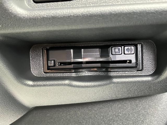 ハイエースバン スーパーＧＬ　ダークプライムＩＩ　未登録新車／モデリスタエアロ／ＧＲ８オリジナルテールランプ／ＢＩＧ－Ｘ／フリップダウンモニター／床張／ベッド（50枚目）