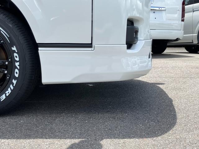 ハイエースバン スーパーＧＬ　ダークプライムＩＩ　未登録新車／モデリスタエアロ／ＧＲ８オリジナルテールランプ／ＢＩＧ－Ｘ／フリップダウンモニター／床張／ベッド（73枚目）