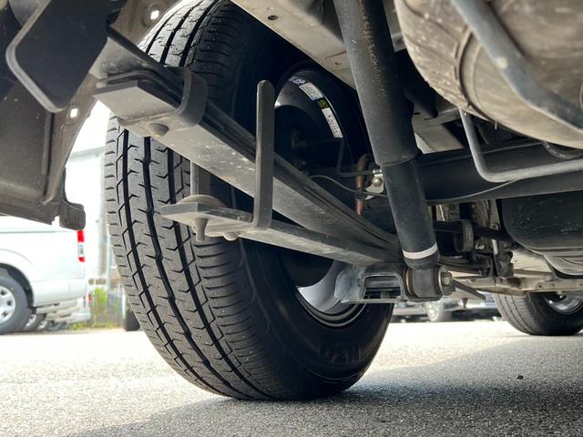 ハイエースバン ワイドスーパーＧＬ　ダークプライムＩＩ　ローダウン／パワスラ／アルパインＢＩＧ－Ｘ／パノラミックビュー／デジミラ／モデリスタフロントスポイラー／（25枚目）