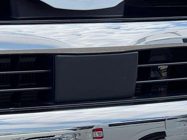 ハイエースバン ワイドスーパーＧＬ　ダークプライムＩＩ　ローダウン／パワスラ／アルパインＢＩＧ－Ｘ／パノラミックビュー／デジミラ／モデリスタフロントスポイラー／（29枚目）