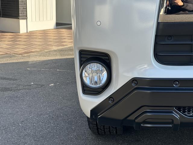 ハイエースバン スーパーＧＬ　ダークプライムＩＩ　４ＷＤ／アルパインＢＩＧ－Ｘナビ／１６インチアルミホイール／（27枚目）