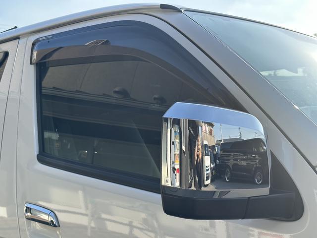ハイエースバン スーパーＧＬ　ダークプライムＩＩ　４ＷＤ／アルパインＢＩＧ－Ｘナビ／１６インチアルミホイール／（30枚目）