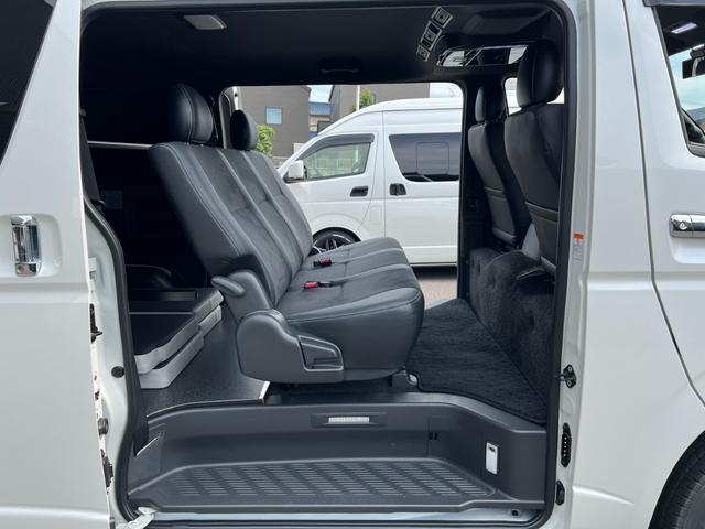 ハイエースバン スーパーＧＬ　ダークプライムＩＩ　４ＷＤ／アルパインＢＩＧ－Ｘナビ／１６インチアルミホイール／（50枚目）