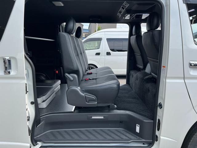 ハイエースバン スーパーＧＬ　ダークプライムＩＩ　４ＷＤ／アルパインＢＩＧ－Ｘナビ／１６インチアルミホイール／（51枚目）