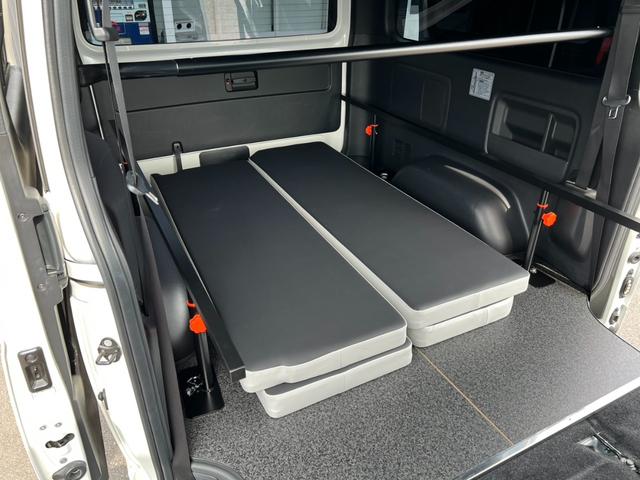 ハイエースバン スーパーＧＬ　ダークプライムＩＩ　４ＷＤ／アルパインＢＩＧ－Ｘナビ／１６インチアルミホイール／（53枚目）