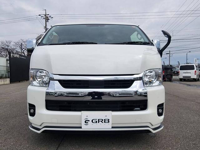 ハイエースワゴン GL 登録済未使用車/メモリーナビTV/HDMIポート/フリップダウンモニター/デジタルインナーM/パノラミックビューM/パワスラ/GR8フルエアロ/17inアルミ/ラプター塗装オーバーフェンダー/ベッド(21枚目)
