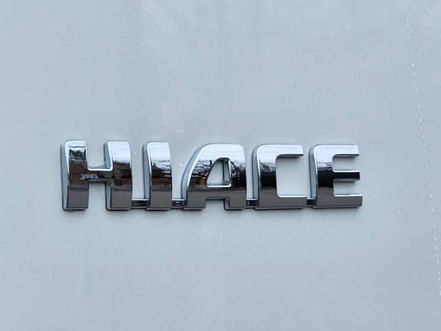 ハイエースワゴン GL 登録済未使用車/メモリーナビTV/HDMIポート/フリップダウンモニター/デジタルインナーM/パノラミックビューM/パワスラ/GR8フルエアロ/17inアルミ/ラプター塗装オーバーフェンダー/ベッド(40枚目)