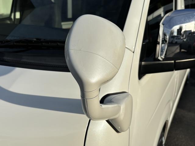 ハイエースバン ＤＸ　ＧＬパッケージ　ローダウン／ハイルーフ／エクストラップ１７ｉｎアルミホイール（31枚目）