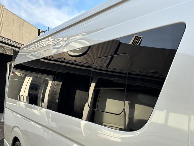 ハイエースバン ＤＸ　ＧＬパッケージ　ローダウン／ハイルーフ／エクストラップ１７ｉｎアルミホイール（33枚目）