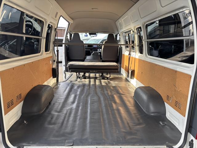 ハイエースバン ＤＸ　ＧＬパッケージ　ローダウン／ハイルーフ／エクストラップ１７ｉｎアルミホイール（51枚目）