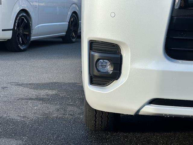 ハイエースバン スーパーＧＬ　ダークプライムＩＩ　未登録新車／アルパインＢＩＧＸシンプルモデルナビ／センターコンソール／ベッドキット／シートカバー／シフトノブ／両側パワースライドドア／デジタルインナーミラー／パノラミックビューモニター（28枚目）