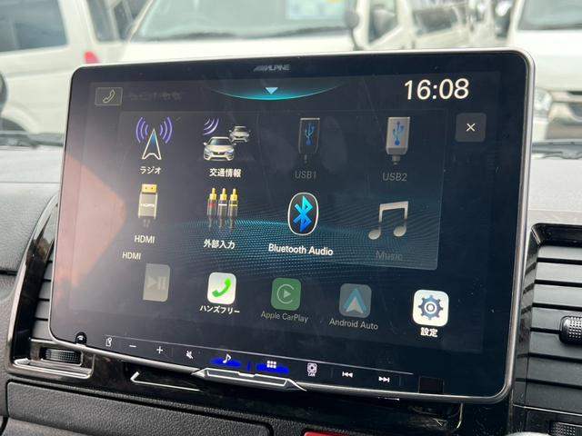 ハイエースバン スーパーＧＬ　ダークプライムＩＩ　寒冷地仕様／ワーク１７インチアルミホイール／アルパイン１１インチディスプレイオーディオ／パノラミックビューモニター／助手席エアバッグ／デジタルインナーミラー／ベッドキット／トヨタセーフティセンス（3枚目）