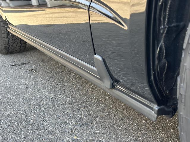 ハイエースバン スーパーＧＬ　ダークプライムＩＩ　寒冷地仕様／ワーク１７インチアルミホイール／アルパイン１１インチディスプレイオーディオ／パノラミックビューモニター／助手席エアバッグ／デジタルインナーミラー／ベッドキット／トヨタセーフティセンス（34枚目）