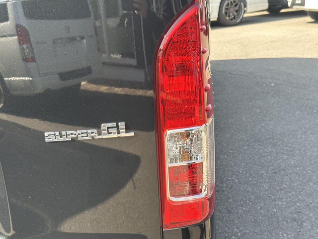 ハイエースバン スーパーＧＬ　ダークプライムＩＩ　寒冷地仕様／ワーク１７インチアルミホイール／アルパイン１１インチディスプレイオーディオ／パノラミックビューモニター／助手席エアバッグ／デジタルインナーミラー／ベッドキット／トヨタセーフティセンス（35枚目）