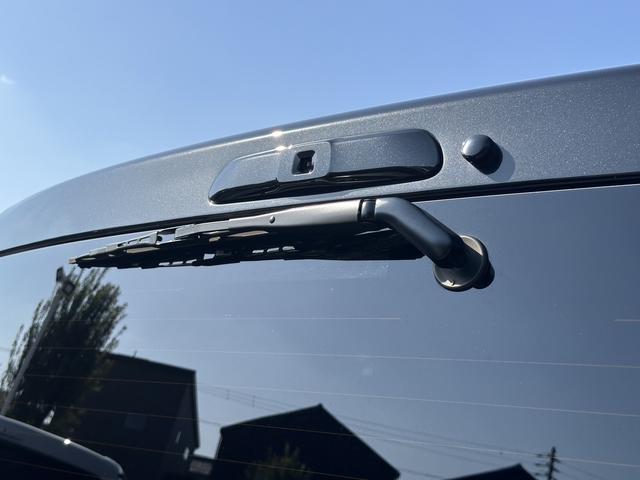 ハイエースバン スーパーＧＬ　ダークプライムＩＩ　寒冷地仕様／ワーク１７インチアルミホイール／アルパイン１１インチディスプレイオーディオ／パノラミックビューモニター／助手席エアバッグ／デジタルインナーミラー／ベッドキット／トヨタセーフティセンス（38枚目）