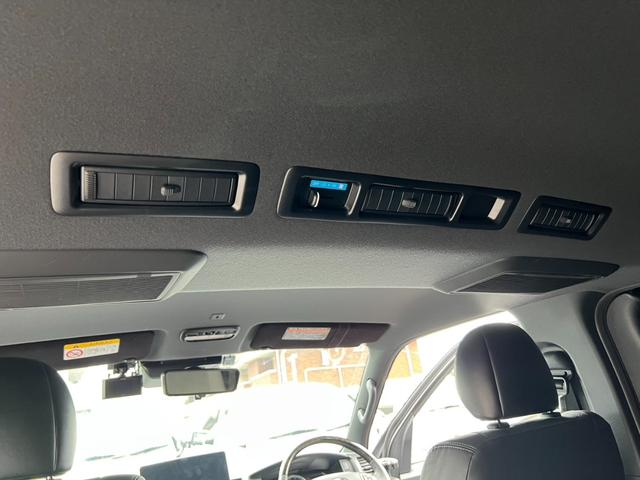 ハイエースバン スーパーＧＬ　ダークプライムＩＩ　寒冷地仕様／ワーク１７インチアルミホイール／アルパイン１１インチディスプレイオーディオ／パノラミックビューモニター／助手席エアバッグ／デジタルインナーミラー／ベッドキット／トヨタセーフティセンス（50枚目）