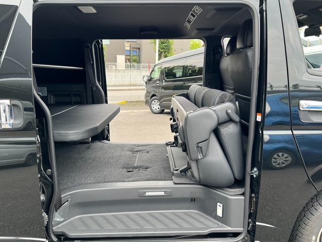 ハイエースバン スーパーＧＬ　ダークプライムＩＩ　寒冷地仕様／ワーク１７インチアルミホイール／アルパイン１１インチディスプレイオーディオ／パノラミックビューモニター／助手席エアバッグ／デジタルインナーミラー／ベッドキット／トヨタセーフティセンス（54枚目）