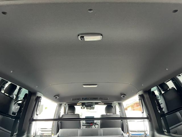 ハイエースバン スーパーＧＬ　ダークプライムＩＩ　寒冷地仕様／ワーク１７インチアルミホイール／アルパイン１１インチディスプレイオーディオ／パノラミックビューモニター／助手席エアバッグ／デジタルインナーミラー／ベッドキット／トヨタセーフティセンス（56枚目）