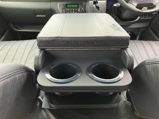 ハイエースバン スーパーGL ダークプライムII BIG-X/シートカバー/Cコンソール/16インチアルミホイール/エンジンルームカバー/パワスラ/パノラミック(3枚目)