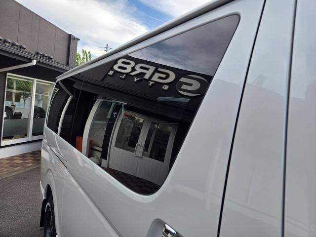 ハイエースバン スーパーGL ダークプライムII BIG-X/シートカバー/Cコンソール/16インチアルミホイール/エンジンルームカバー/パワスラ/パノラミック(32枚目)