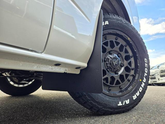 ハイエースバン スーパーGL ダークプライムII BIG-X/シートカバー/Cコンソール/16インチアルミホイール/エンジンルームカバー/パワスラ/パノラミック(33枚目)