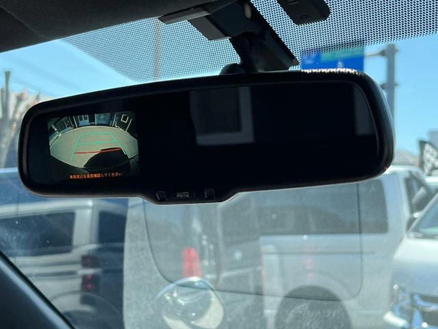 ハイエースバン スーパーＧＬ　リラクベース　タイプＩＩ　ローダウン／フロントスポイラー／リアルーフスポイラー／Ｄｙｎａｓｔｙ１７インチアルミホイール／純正７インチナビ／（17枚目）