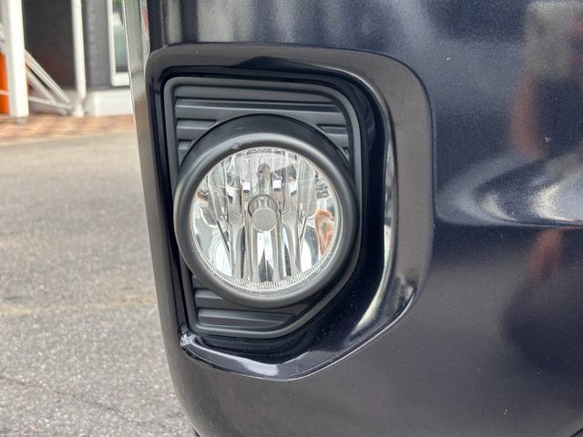 ハイエースバン スーパーＧＬ　リラクベース　タイプＩＩ　４ＷＤ／寒冷地仕様／ＸＴＲＥＭＥ－Ｊ１６インチアルミ／ＲＴタイヤ／ベッドキット／パノラミックビューモニター／（28枚目）