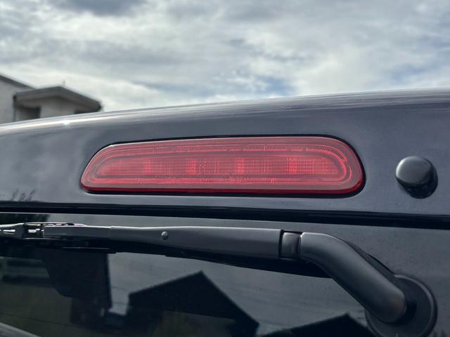 ハイエースバン スーパーＧＬ　リラクベース　タイプＩＩ　４ＷＤ／寒冷地仕様／ＸＴＲＥＭＥ－Ｊ１６インチアルミ／ＲＴタイヤ／ベッドキット／パノラミックビューモニター／（38枚目）