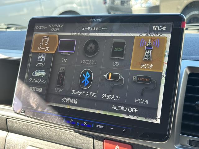 ハイエースワゴン ＧＬ　４列１０人乗り／ＢＩＧ－Ｘ／シートカバー／ベッド／１６インチＡＷ／パノラミックビュー／デジミラ／パワスラ（16枚目）