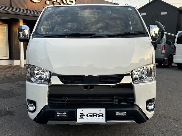ハイエースバン スーパーＧＬ　リラクベース　タイプＩＩ　４ＷＤ／寒冷地仕様／バッドフェイス／デイライト付フロントスポイラー／１６インチアルミホイール／ＡＴタイヤ（22枚目）