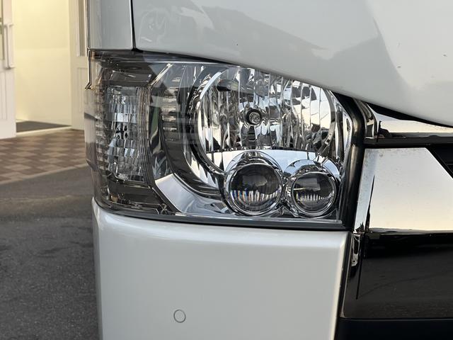 ハイエースバン スーパーＧＬ　リラクベース　タイプＩＩ　４ＷＤ／寒冷地仕様／バッドフェイス／デイライト付フロントスポイラー／１６インチアルミホイール／ＡＴタイヤ（28枚目）