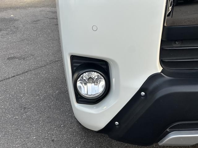ハイエースバン スーパーＧＬ　リラクベース　タイプＩＩ　４ＷＤ／寒冷地仕様／バッドフェイス／デイライト付フロントスポイラー／１６インチアルミホイール／ＡＴタイヤ（29枚目）