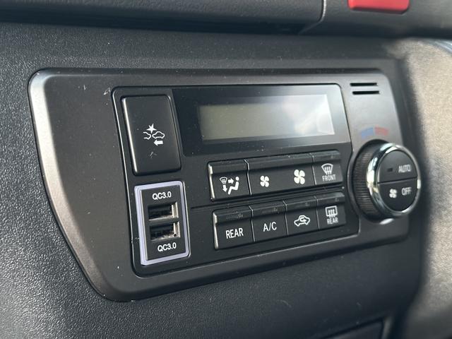 ハイエースバン スーパーＧＬ　リラクベース　タイプＩＩ　４ＷＤ／寒冷地仕様／バッドフェイス／デイライト付フロントスポイラー／１６インチアルミホイール／ＡＴタイヤ（49枚目）