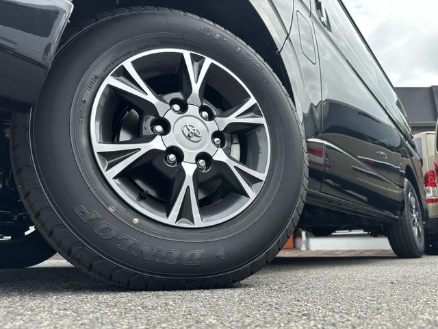 ハイエースバン ロングスーパーＧＬ　ダークプライムＳ　４ＷＤ／アルパインＢＩＧＸナビ／ＧＲ８フロントスポイラー／パワスラ／デジミラ／パノラミックビューモニター（13枚目）